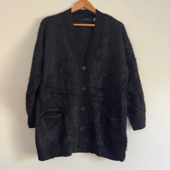 Tahari button down v-neck cardigan with front pockets NWT size: M - Picture 2 of 4